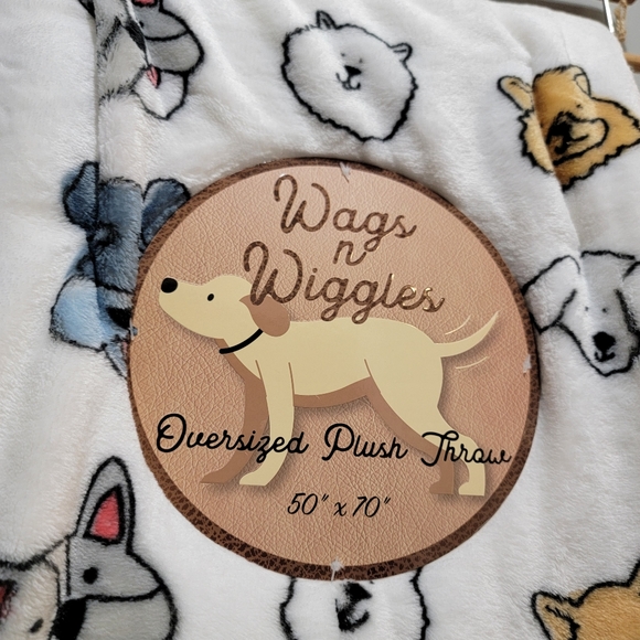 Wags N Wiggles Oversized Plush Throw Dog Faces Schnauzer Boston Terrier NEW! - Picture 5 of 8